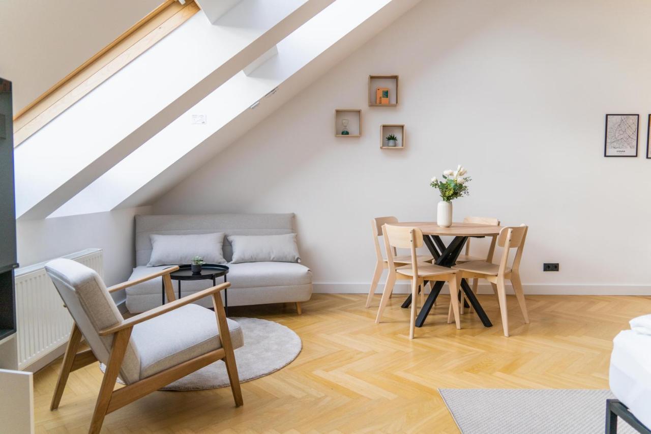 Myflat - Bright Apartment Near Central Station Vienna Luaran gambar