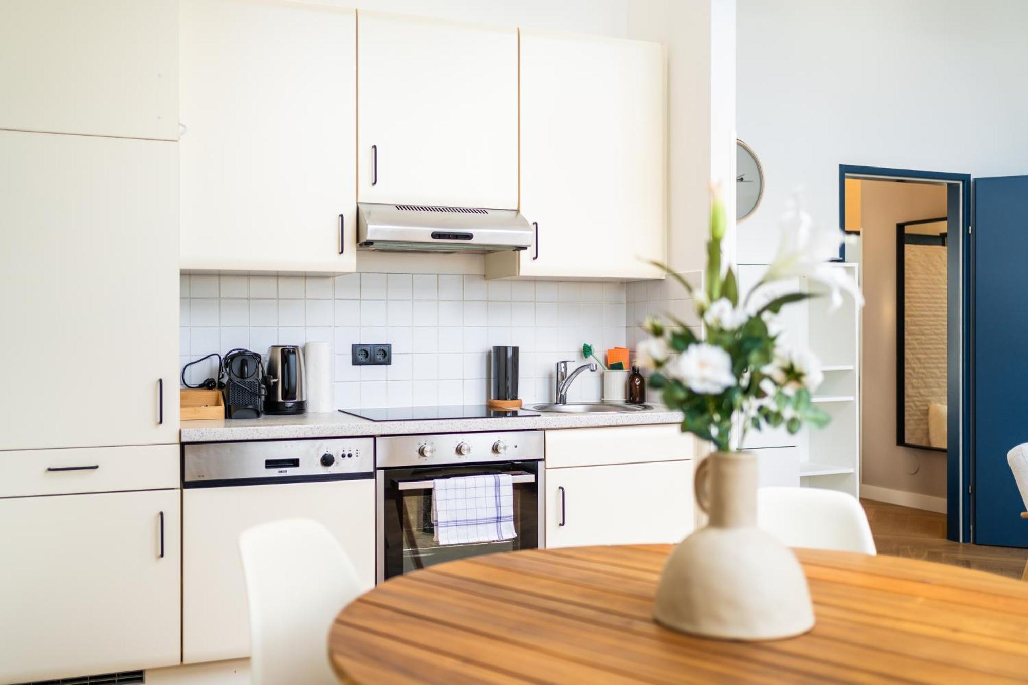 Myflat - Bright Apartment Near Central Station Vienna Luaran gambar